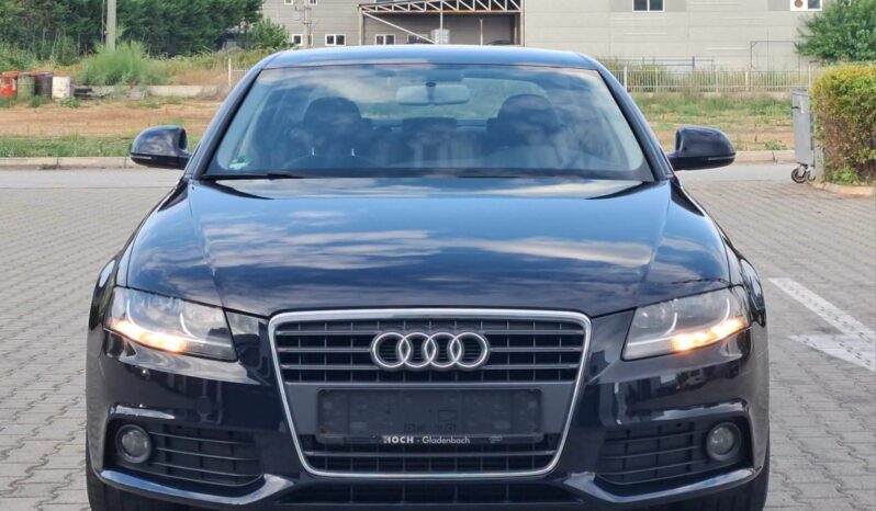 
								Audi A4 2009 Лимузина Дизел целосно									