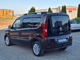 Fiat Doblo 2011 Патничко комби Дизел