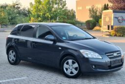 Kia Cee_d 2009 Хечбек Дизел