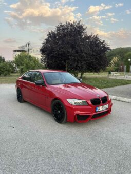 
										BMW 316 2011 Лимузина Дизел целосно									