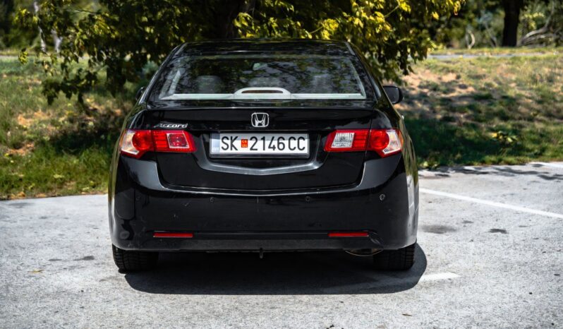 
								Honda Accord 2008 Лимузина Дизел целосно									