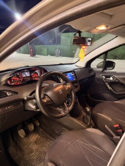 Peugeot 208 2012 Хечбек Дизел