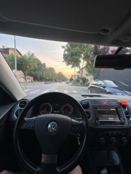 
										Volkswagen Tiguan 2010 Џип / SUV Бензин целосно									