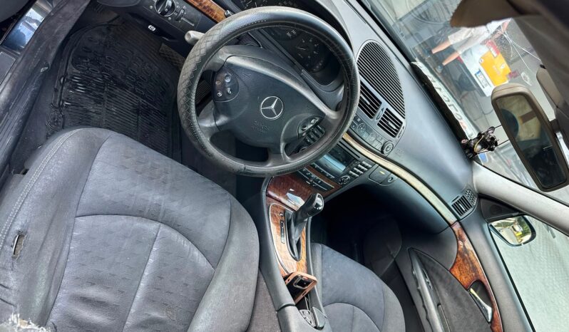
								MercedesBenz E_220 2003 Лимузина Дизел целосно									