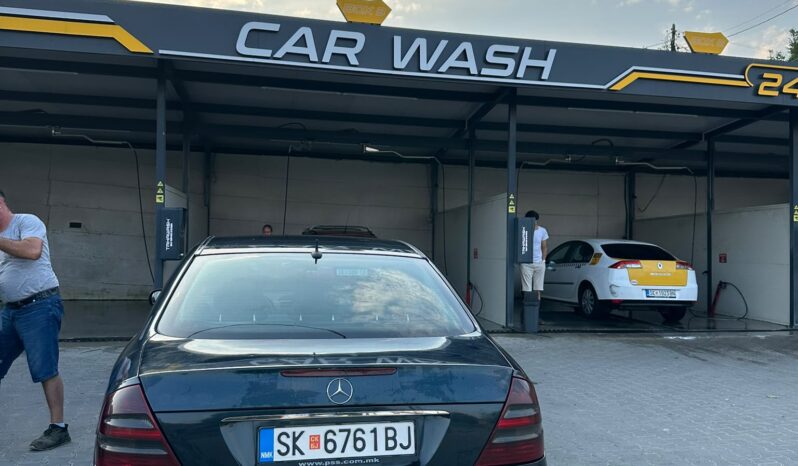 
								MercedesBenz E_220 2003 Лимузина Дизел целосно									
