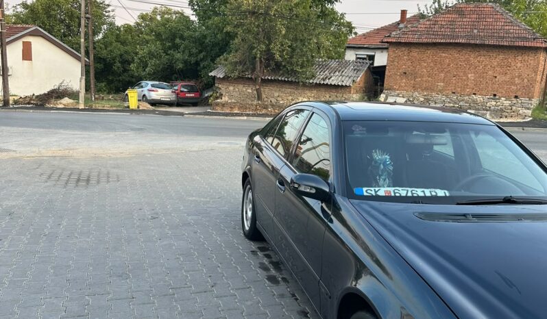 
								MercedesBenz E_220 2003 Лимузина Дизел целосно									