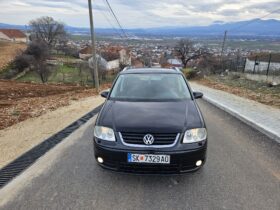 Volkswagen Touran 2006 Моноволумен (Миниван) Дизел