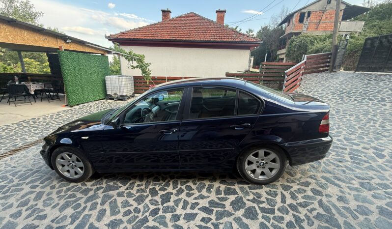 
								BMW 320 2002 Лимузина Дизел целосно									