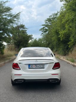 
										MercedesBenz E_350 2016 Лимузина Дизел целосно									