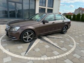 MercedesBenz C_220 2013 Лимузина Дизел