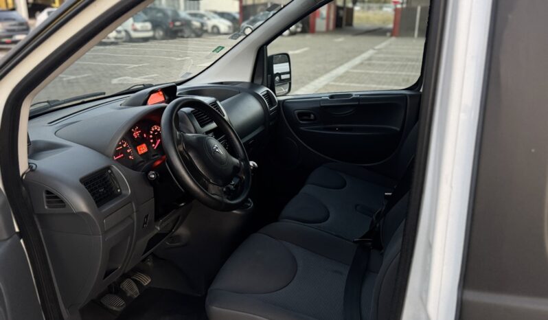 
								Citroen Jumpy 2015 Товарно комбе Дизел целосно									