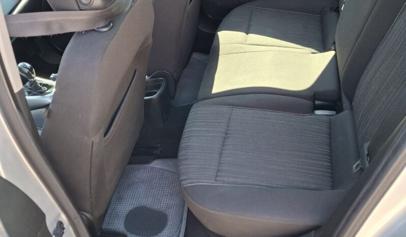 
								Opel Astra_J 2011 Караван Дизел целосно									