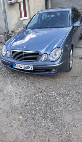 MercedesBenz E_270 2003 Лимузина Дизел