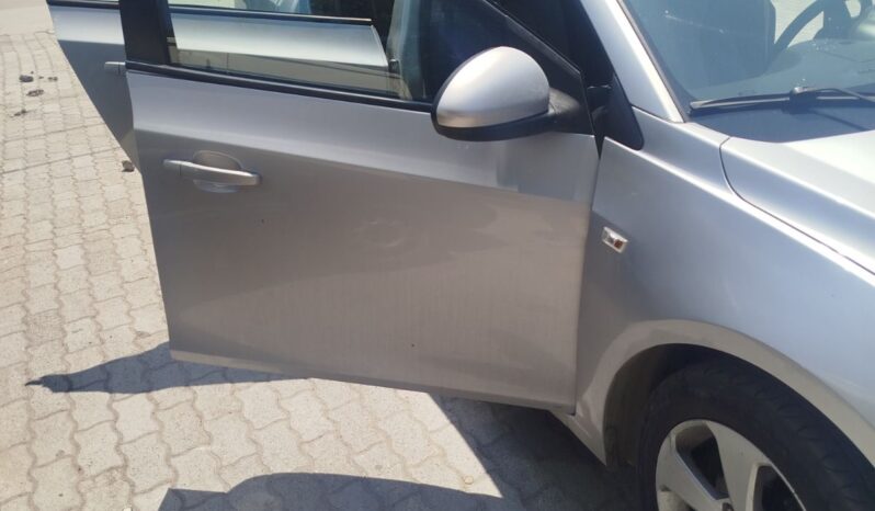 
								Chevrolet Cruse 2009 Лимузина Дизел целосно									