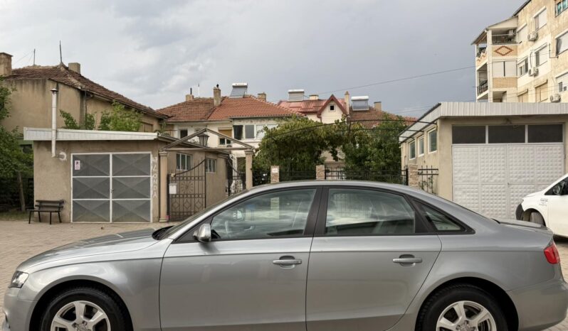 
								Audi A4 2011 Лимузина Дизел целосно									
