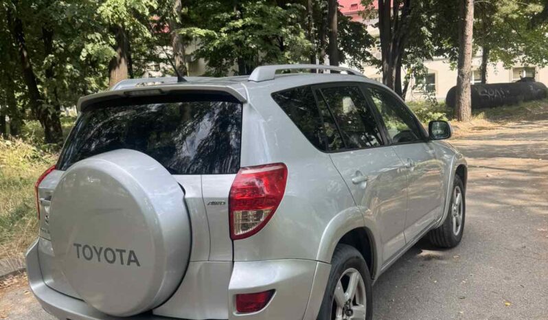 
								Toyota RAV_4 2007 Џип / SUV Дизел целосно									