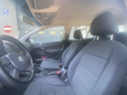 
										Wolkswagen Golf 5 2004 Хечбек Дизел целосно									