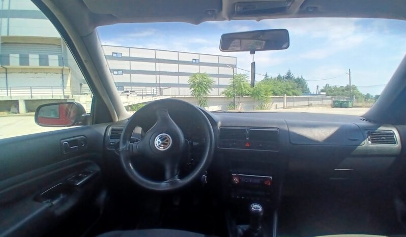 
								Volkswagen Golf 4 2000 Хечбек Дизел целосно									