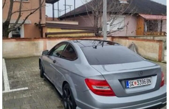 
								MercedesBenz C_250 2012 Лимузина Дизел целосно									