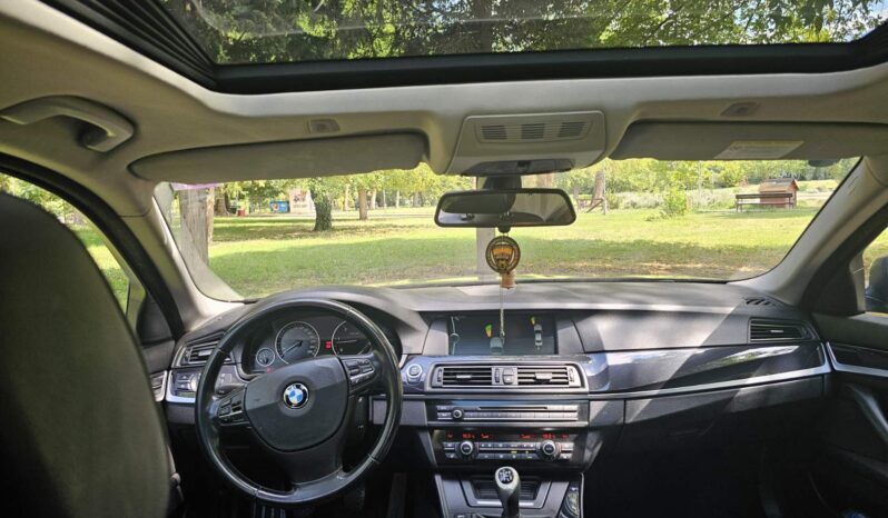 
								BMW 525 2011 Лимузина Дизел целосно									