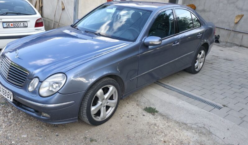 
								MercedesBenz E_270 2003 Лимузина Дизел целосно									