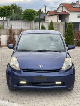 Daihatsu Sirion 2007 Хечбек Бензин