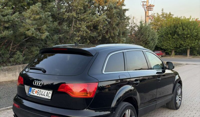 
								Audi Q7 2007 Џип / SUV Дизел целосно									