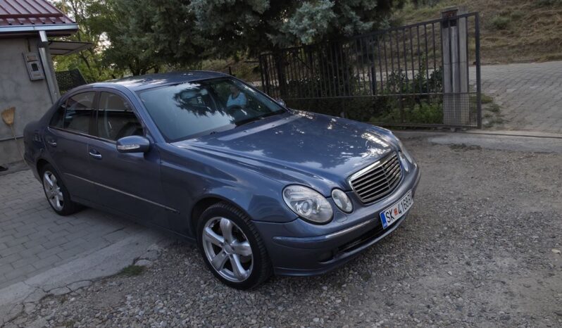 
								MercedesBenz E_270 2003 Лимузина Дизел целосно									