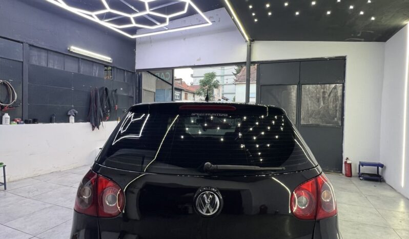 
								Wolkswagen Golf 5 2007 Хечбек Дизел целосно									