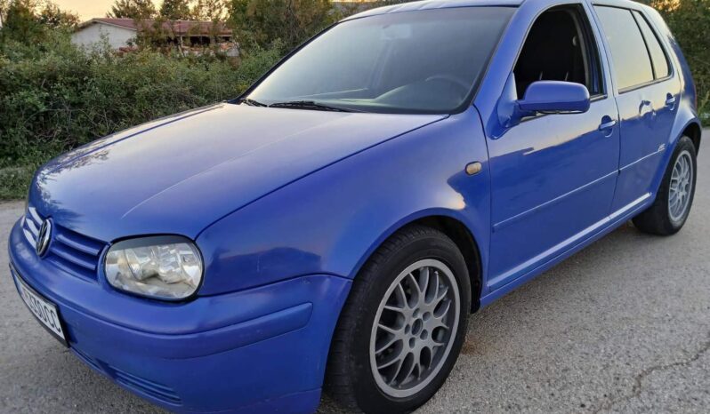 
								Wolkswagen Golf 4 2000 Хечбек Дизел целосно									