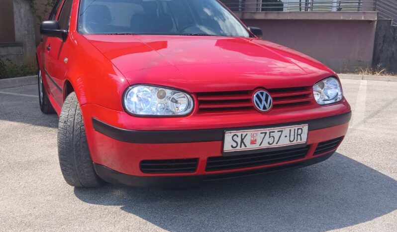 
								Volkswagen Golf 4 2000 Хечбек Дизел целосно									