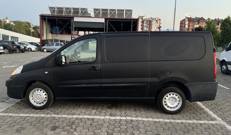 
								Citroen Jumpy 2015 Товарно комбе Дизел целосно									