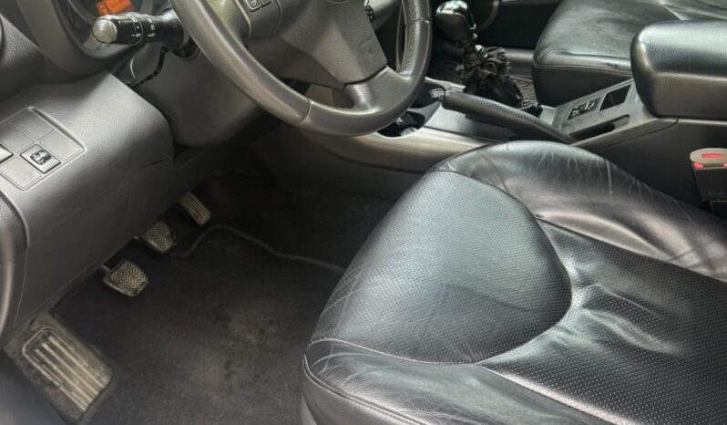 
								Toyota RAV_4 2007 Џип / SUV Дизел целосно									