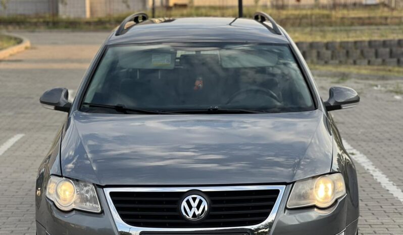
								Wolkswagen Passat B6 2006 Караван Дизел целосно									