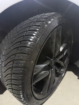 
										Audi A5 2011 Лимузина Дизел целосно									