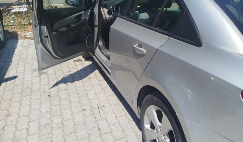 
								Chevrolet Cruse 2009 Лимузина Дизел целосно									