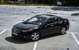 
										Honda Accord 2008 Лимузина Дизел целосно									