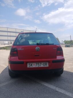 
										Volkswagen Golf 4 2000 Хечбек Дизел целосно									