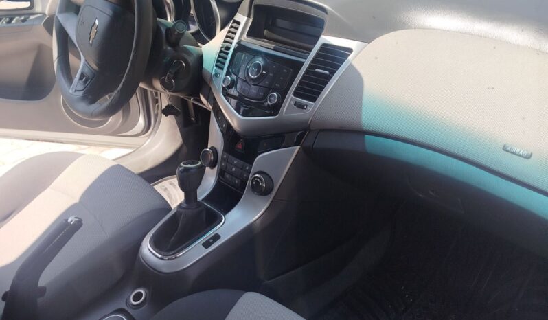 
								Chevrolet Cruse 2009 Лимузина Дизел целосно									