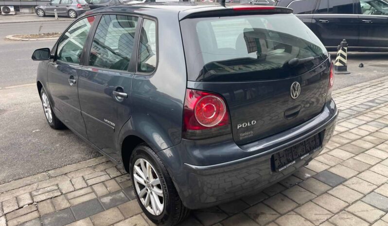
								Volkswagen Polo 2009 Хечбек Дизел целосно									
