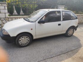 Suzuki Swift 1990 Хечбек Бензин – Плин (ТНГ)