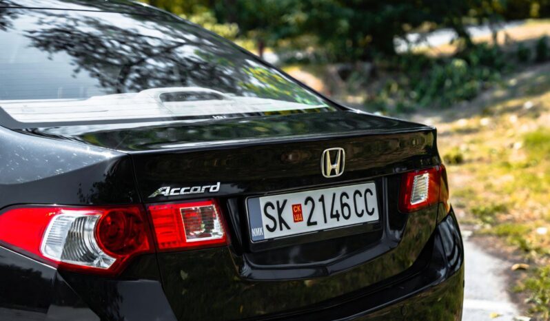 
								Honda Accord 2008 Лимузина Дизел целосно									