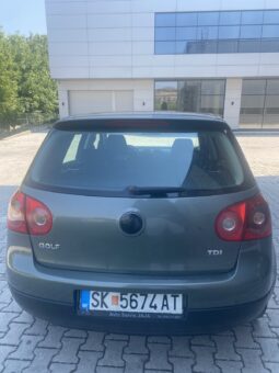 
										Wolkswagen Golf 5 2004 Хечбек Дизел целосно									
