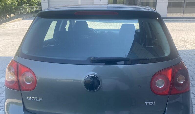 
								Wolkswagen Golf 5 2004 Хечбек Дизел целосно									