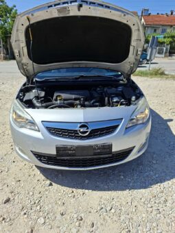 Opel Astra_J 2011 Караван Дизел