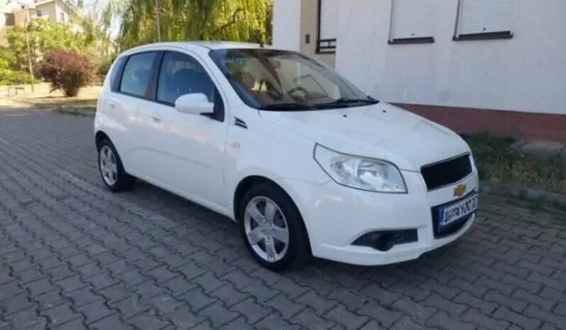 
								Chevrolet Aveo 2009  Hedzbek Benzin full									