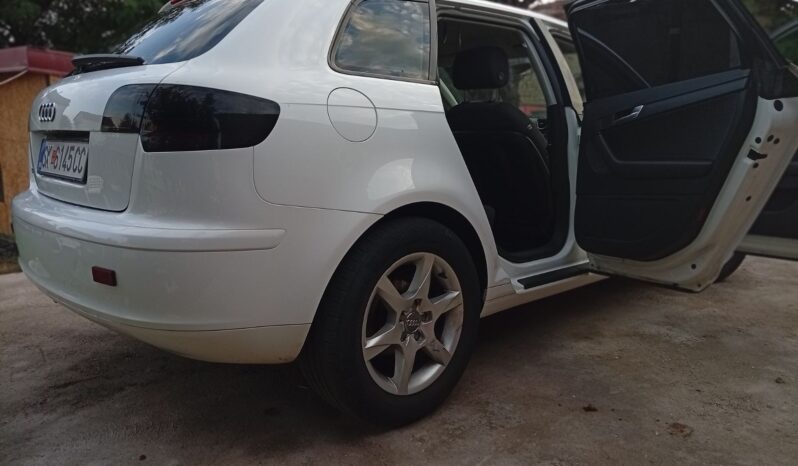 
								Audi A3 2008 Хечбек Бензин целосно									