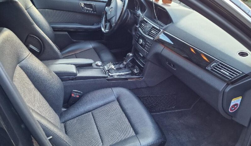 
								MercedesBenz E_250 2012 Лимузина Дизел целосно									