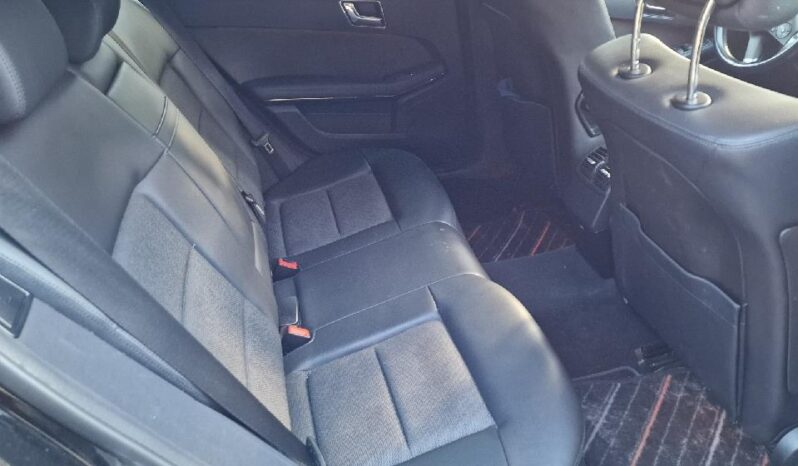 
								MercedesBenz E_250 2012 Лимузина Дизел целосно									