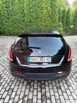 Lancia Delta 2011 Хечбек Дизел